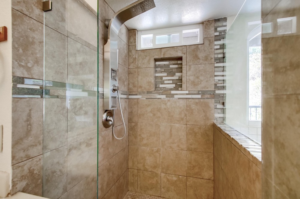 Virtual tour photo 28 of 45 for 11204 Western Gailes Row