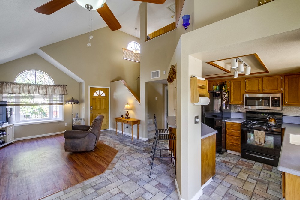 Virtual tour photo 15 of 36 for 11205 Pinestone Ct