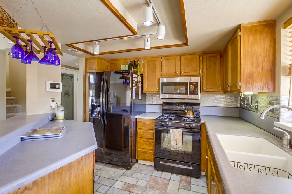 Virtual tour photo 16 of 36 for 11205 Pinestone Ct