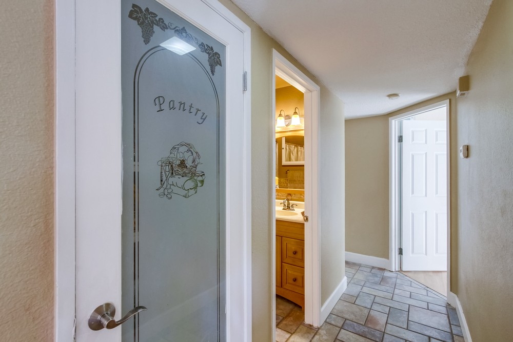 Virtual tour photo 32 of 36 for 11205 Pinestone Ct