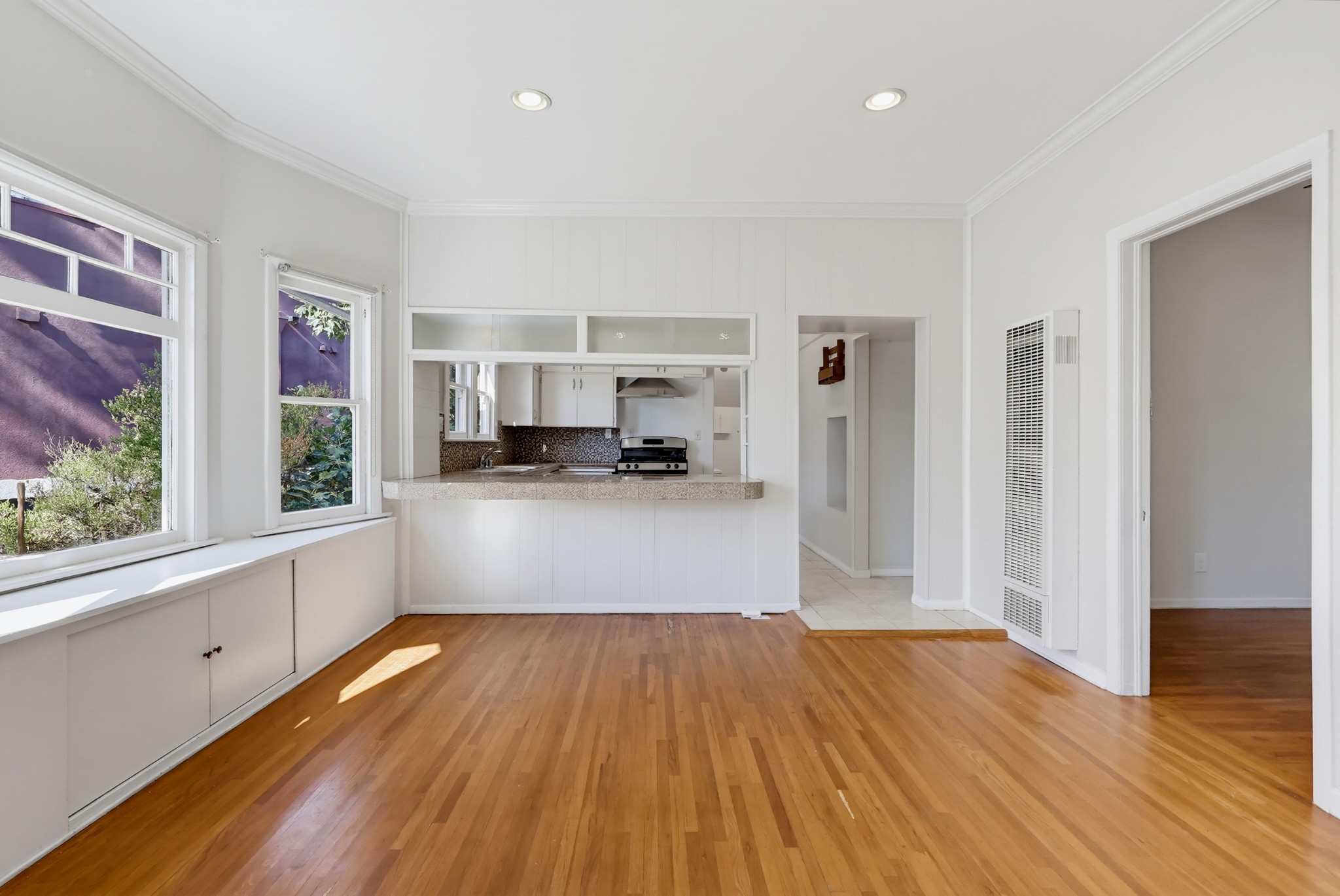 Virtual tour photo 18 of 76 for 1121 Benton Wy