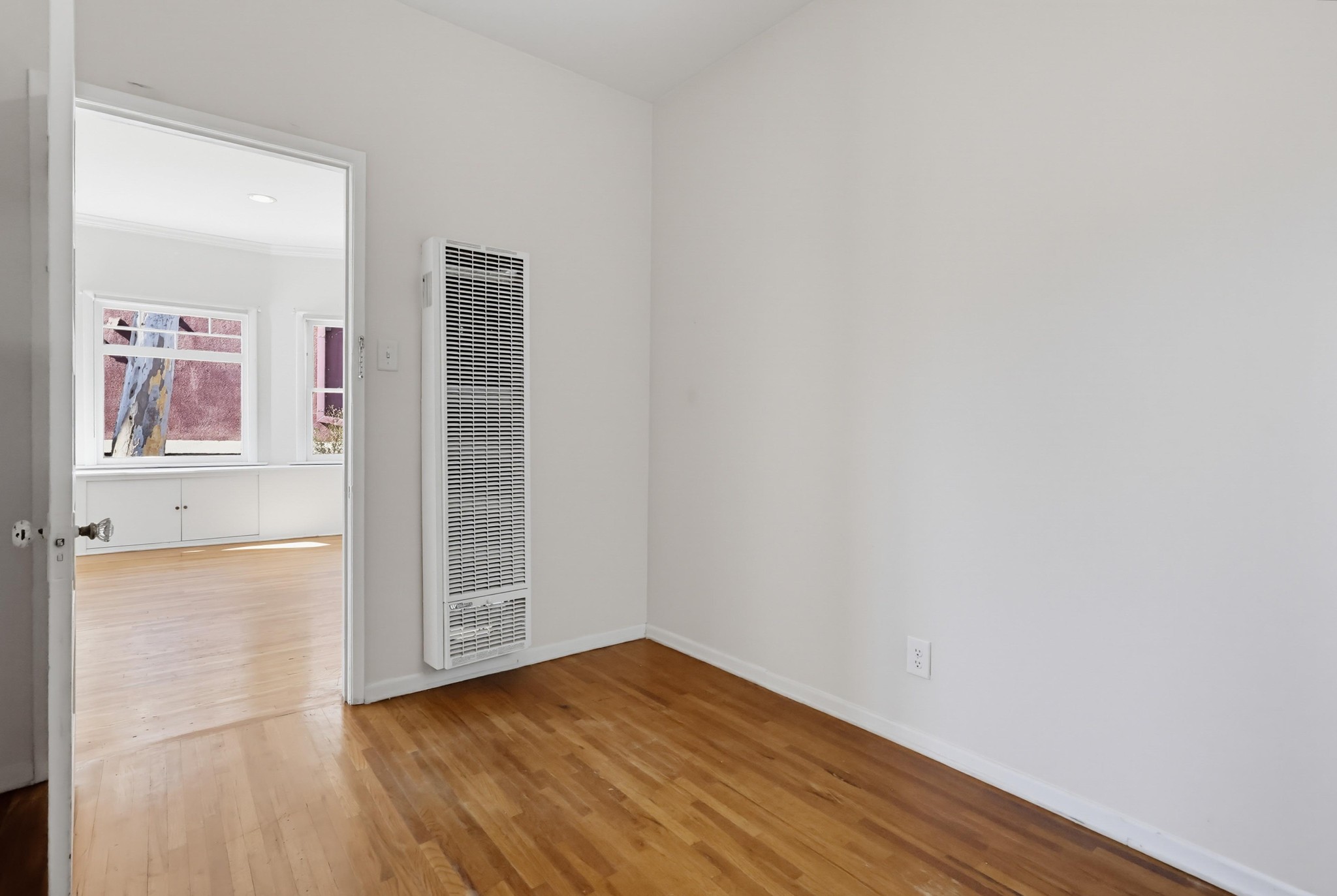 Virtual tour photo 35 of 76 for 1121 Benton Wy