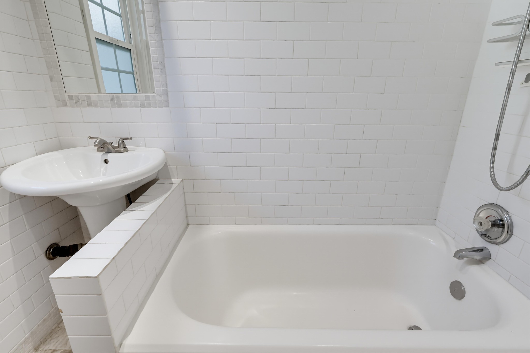 Virtual tour photo 40 of 76 for 1121 Benton Wy