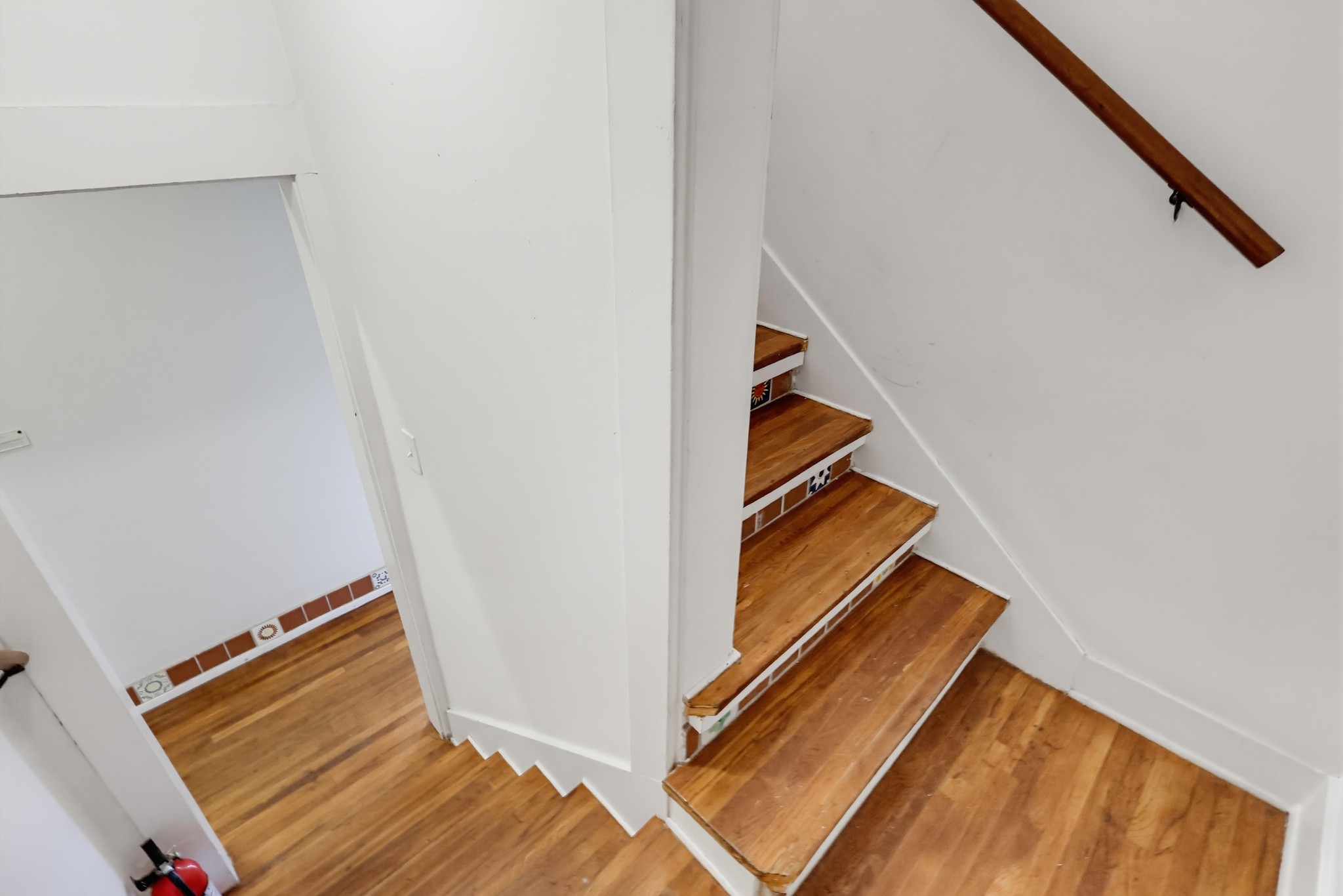 Virtual tour photo 41 of 76 for 1121 Benton Wy