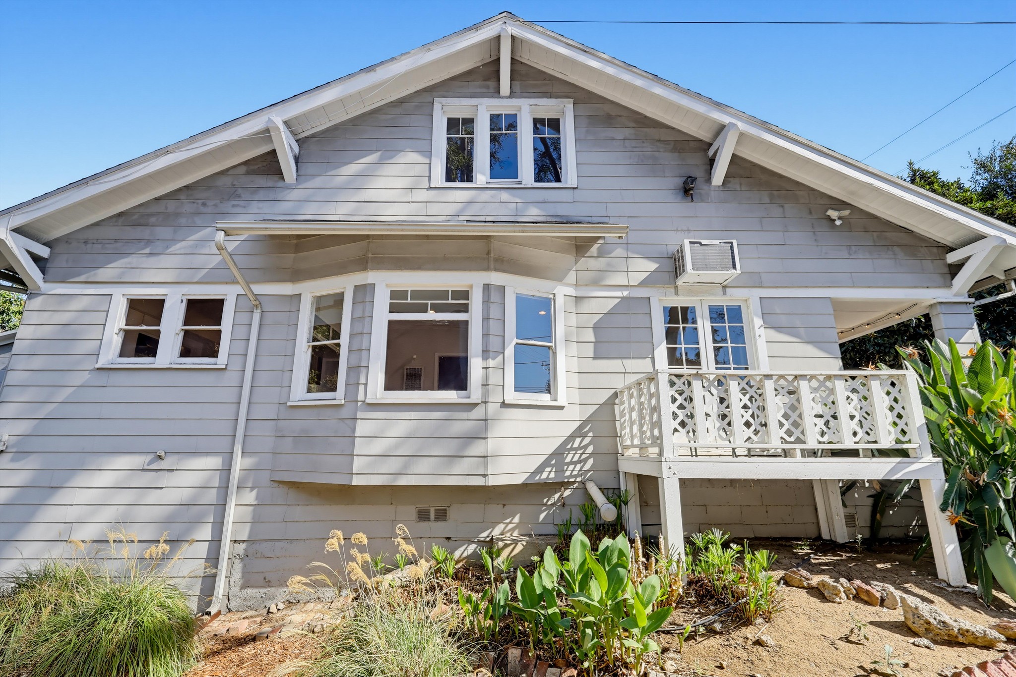Virtual tour photo 60 of 76 for 1121 Benton Wy
