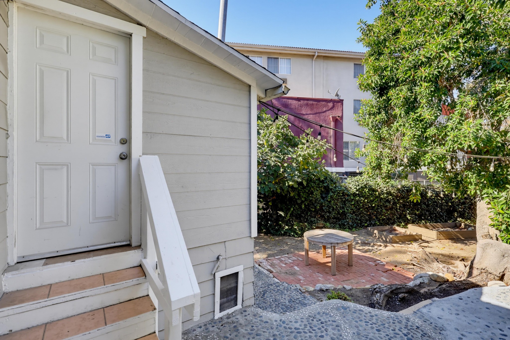Virtual tour photo 63 of 76 for 1121 Benton Wy