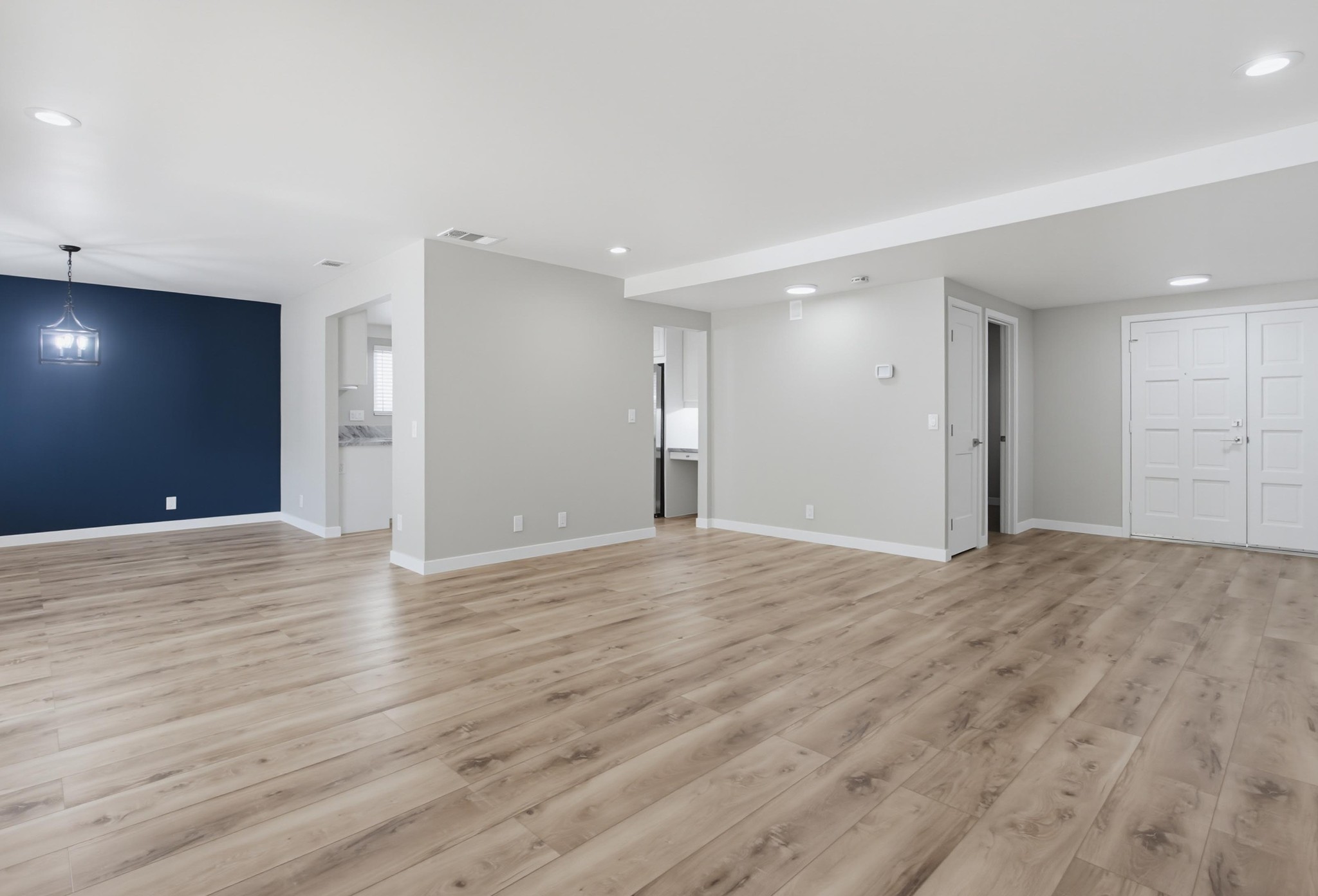 Virtual tour photo 10 of 51 for 1121 La Mirada Ave