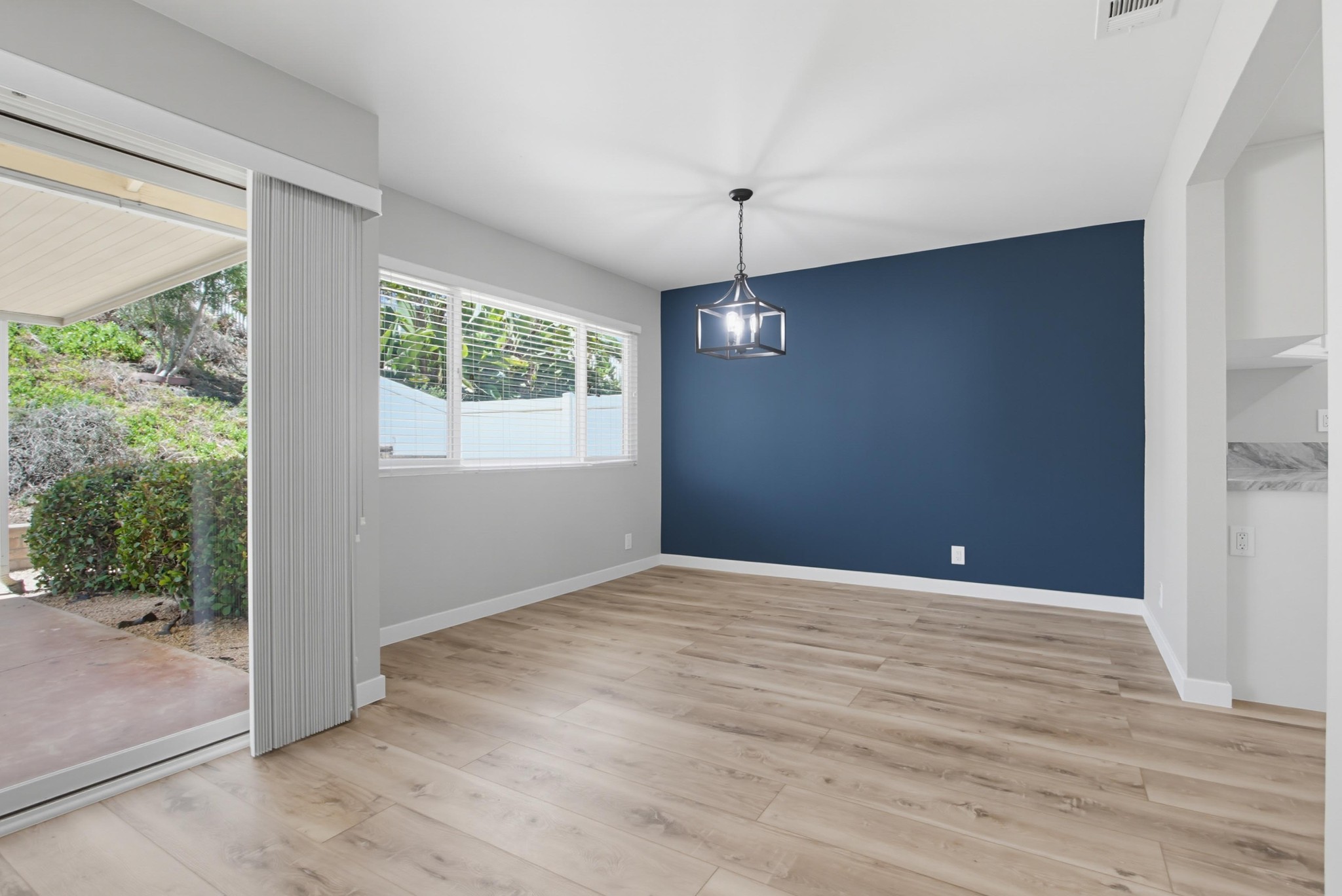 Virtual tour photo 13 of 51 for 1121 La Mirada Ave