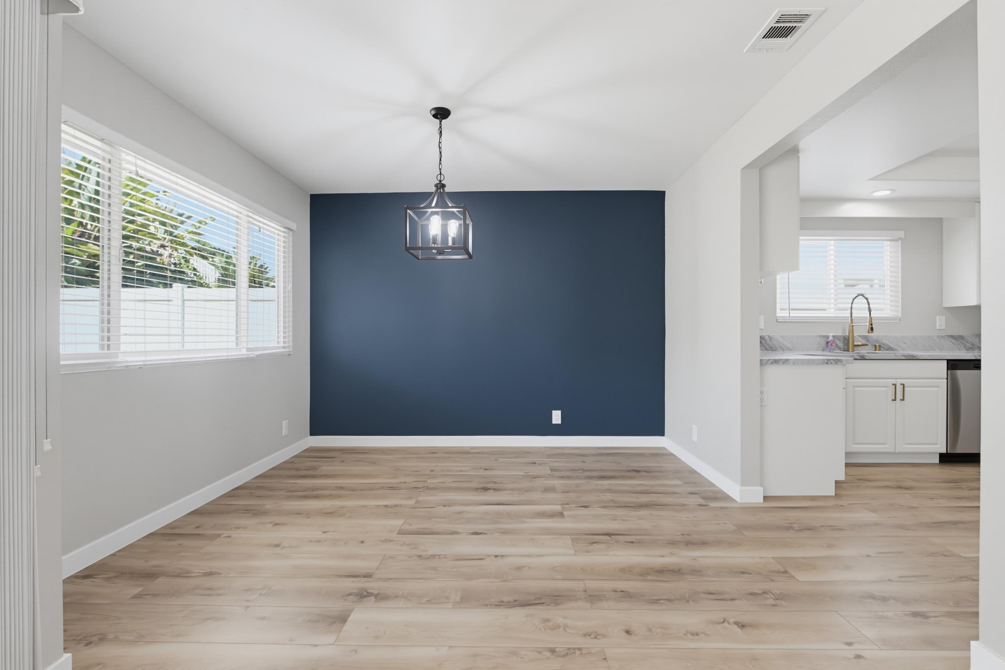 Virtual tour photo 14 of 51 for 1121 La Mirada Ave