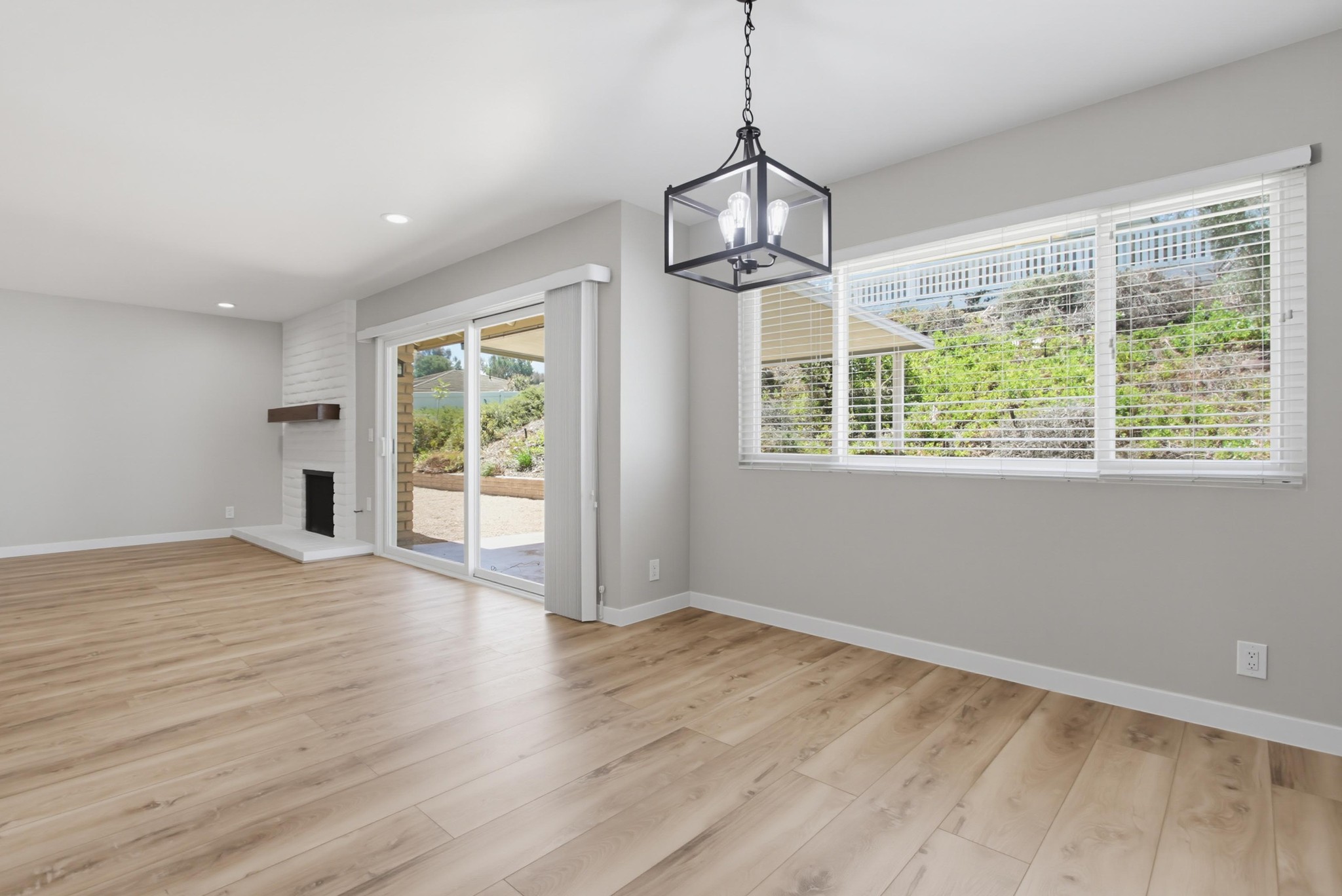 Virtual tour photo 15 of 51 for 1121 La Mirada Ave