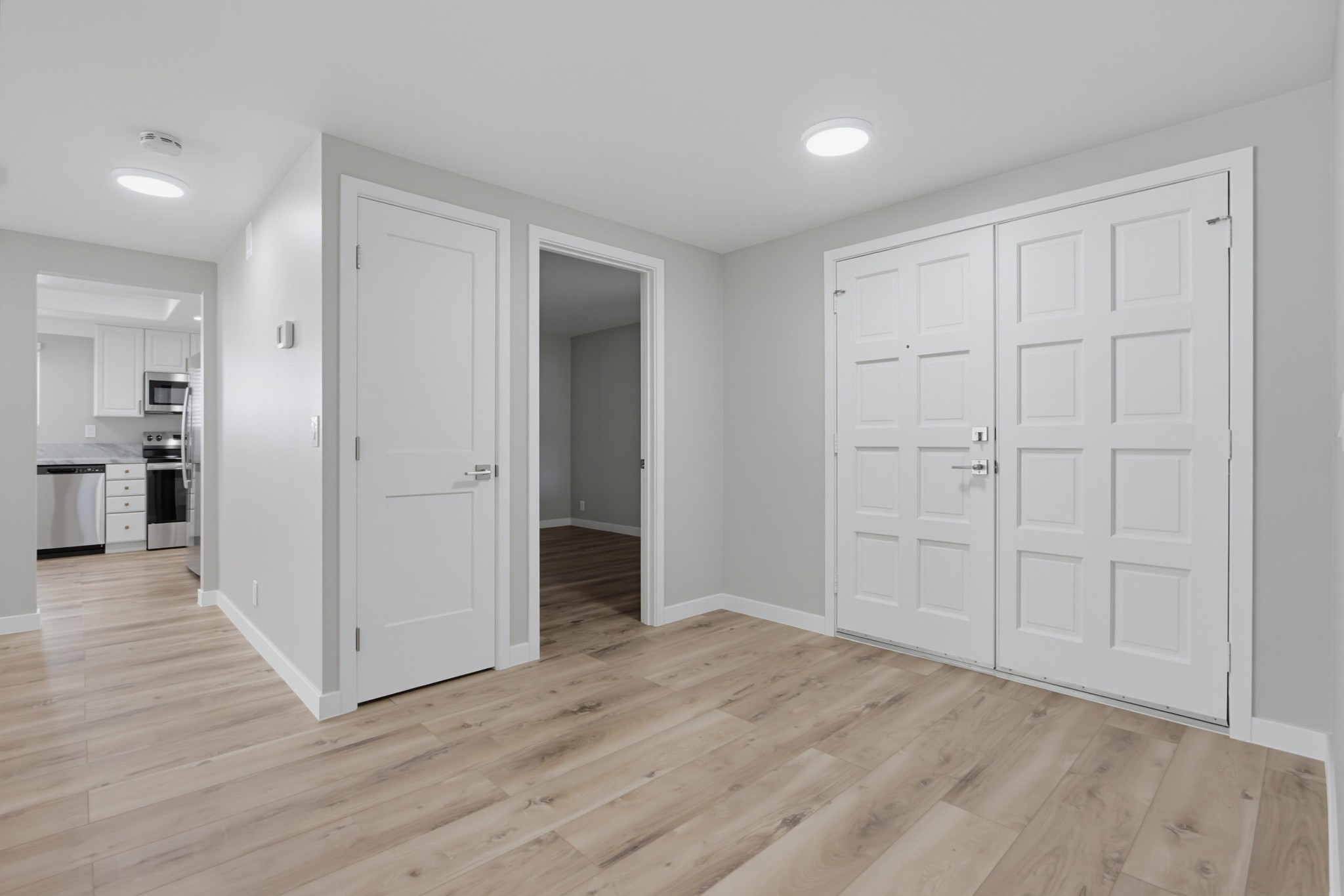Virtual tour photo 23 of 51 for 1121 La Mirada Ave