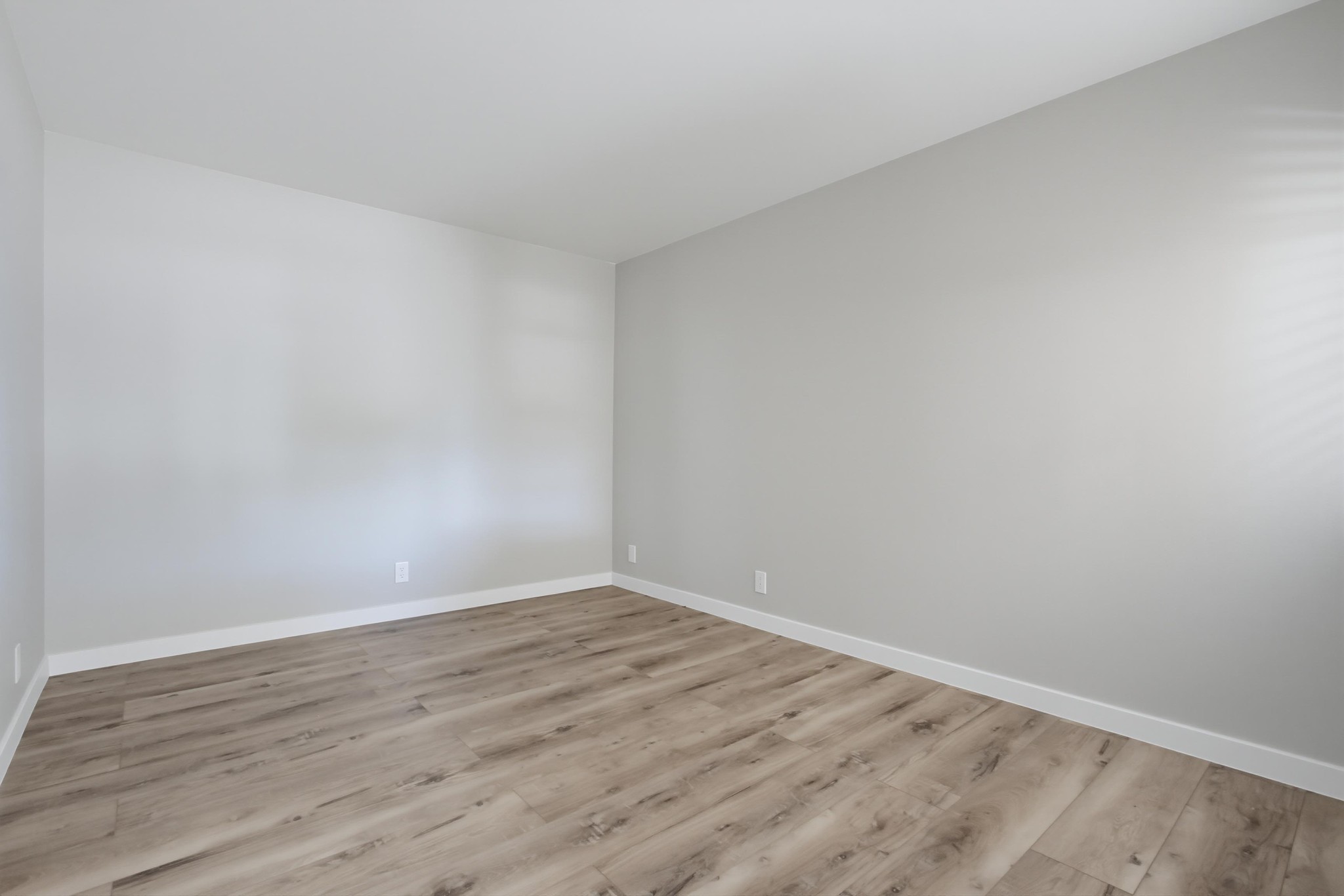 Virtual tour photo 24 of 51 for 1121 La Mirada Ave