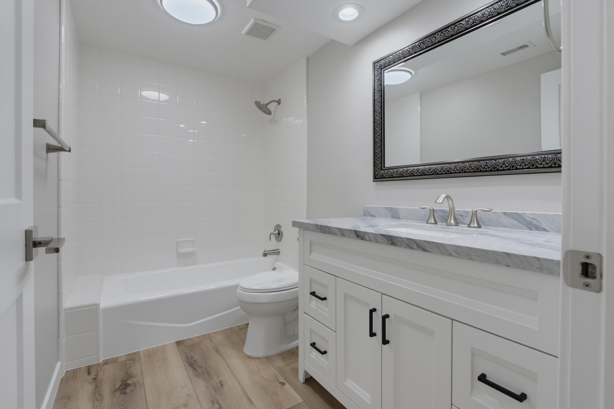 Virtual tour photo 28 of 51 for 1121 La Mirada Ave