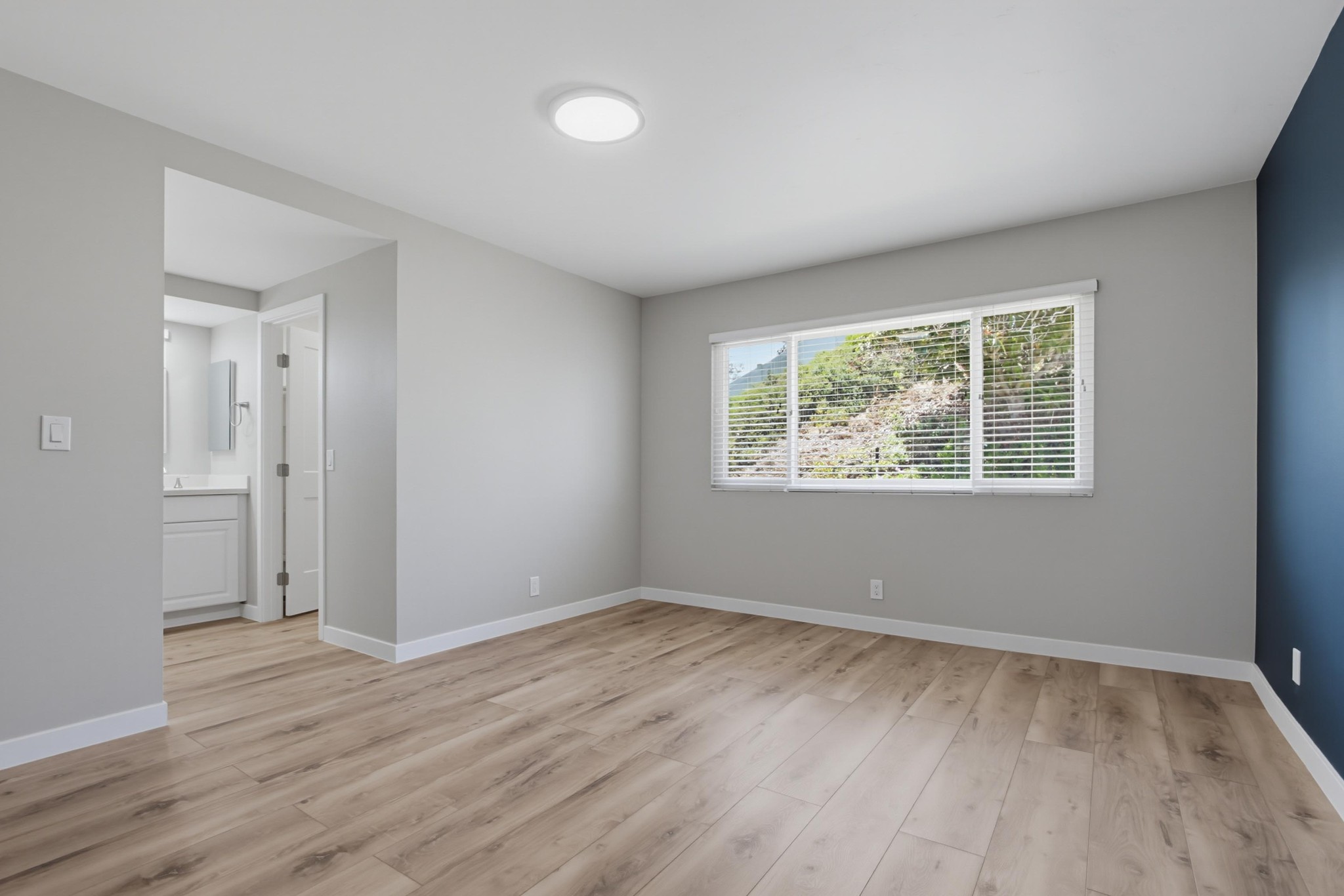 Virtual tour photo 35 of 51 for 1121 La Mirada Ave