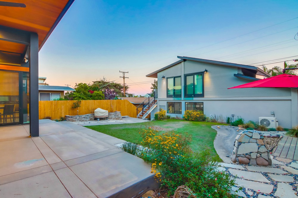 Virtual tour photo 26 of 49 for 1121 Moana Dr