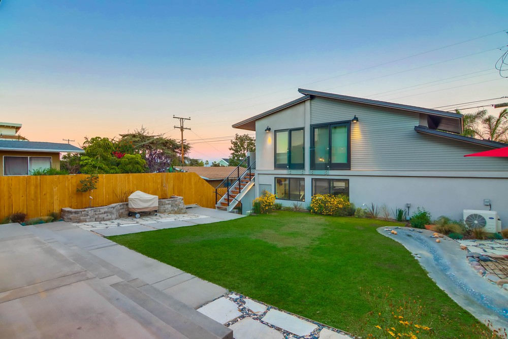Virtual tour photo 27 of 49 for 1121 Moana Dr