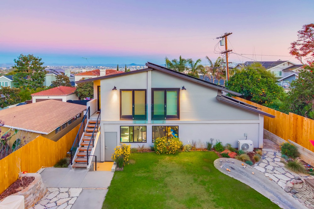 Virtual tour photo 38 of 49 for 1121 Moana Dr