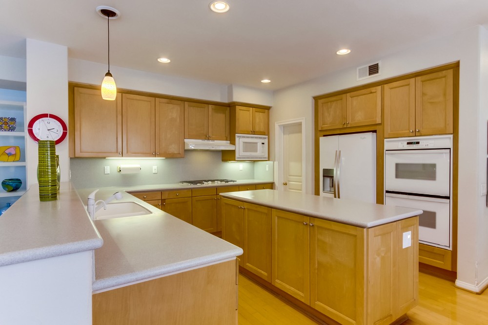 Virtual tour photo 10 of 45 for 11210 Corte Belleza