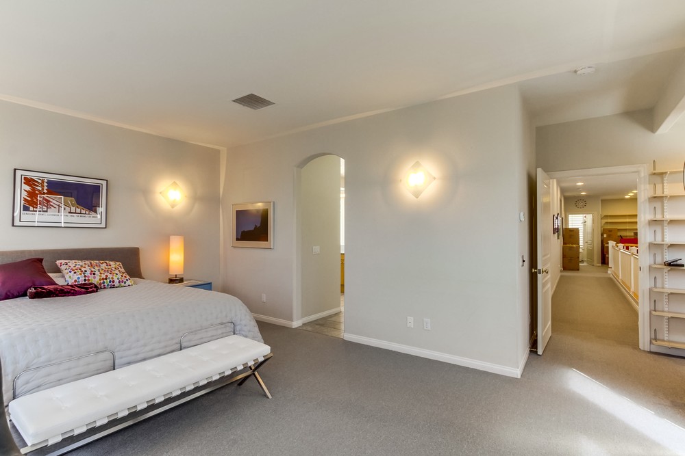 Virtual tour photo 20 of 45 for 11210 Corte Belleza