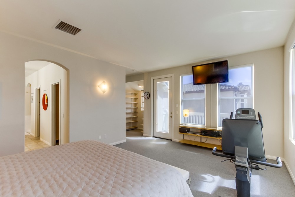 Virtual tour photo 21 of 45 for 11210 Corte Belleza