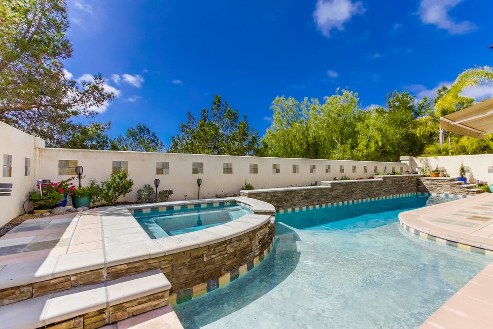 Virtual tour photo 42 of 45 for 11210 Corte Belleza