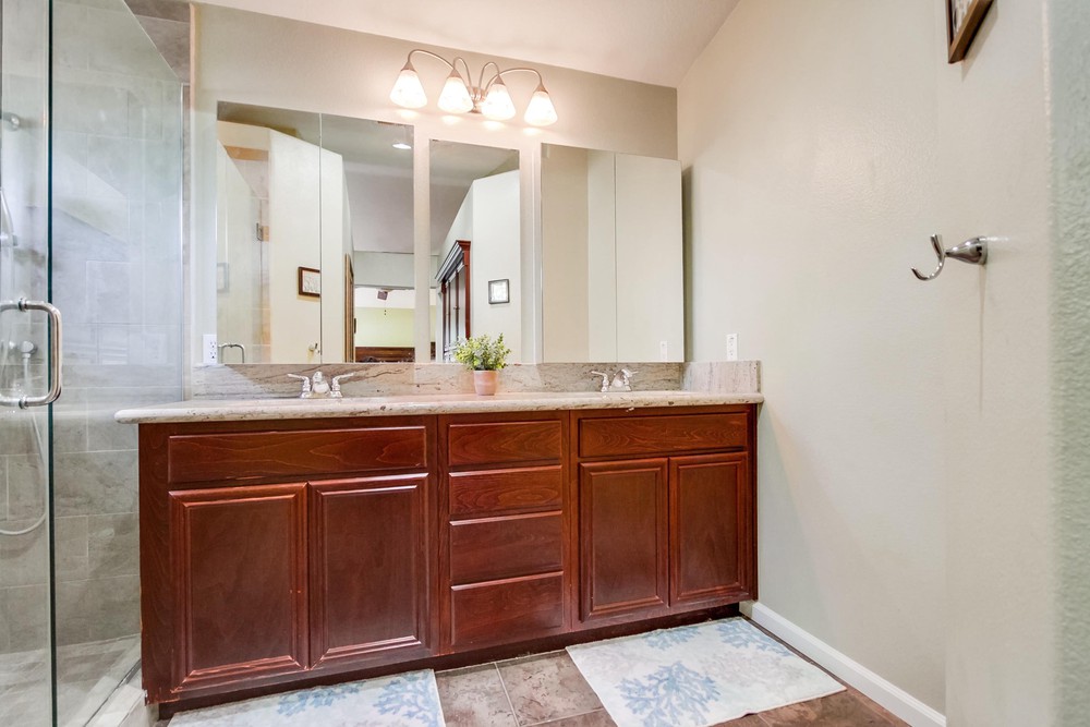 Virtual tour photo 42 of 74 for 11210 Hunter Green Ct