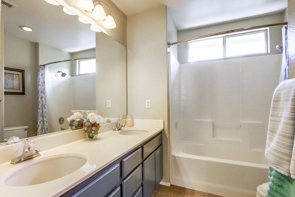 Virtual tour photo 48 of 74 for 11210 Hunter Green Ct