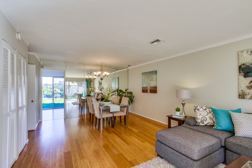 Virtual tour photo 9 of 51 for 11214 Poblado Rd
