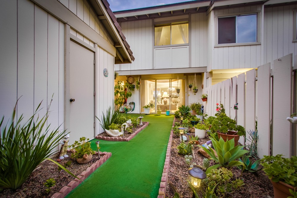 Virtual tour photo 3 of 51 for 11214 Poblado Rd