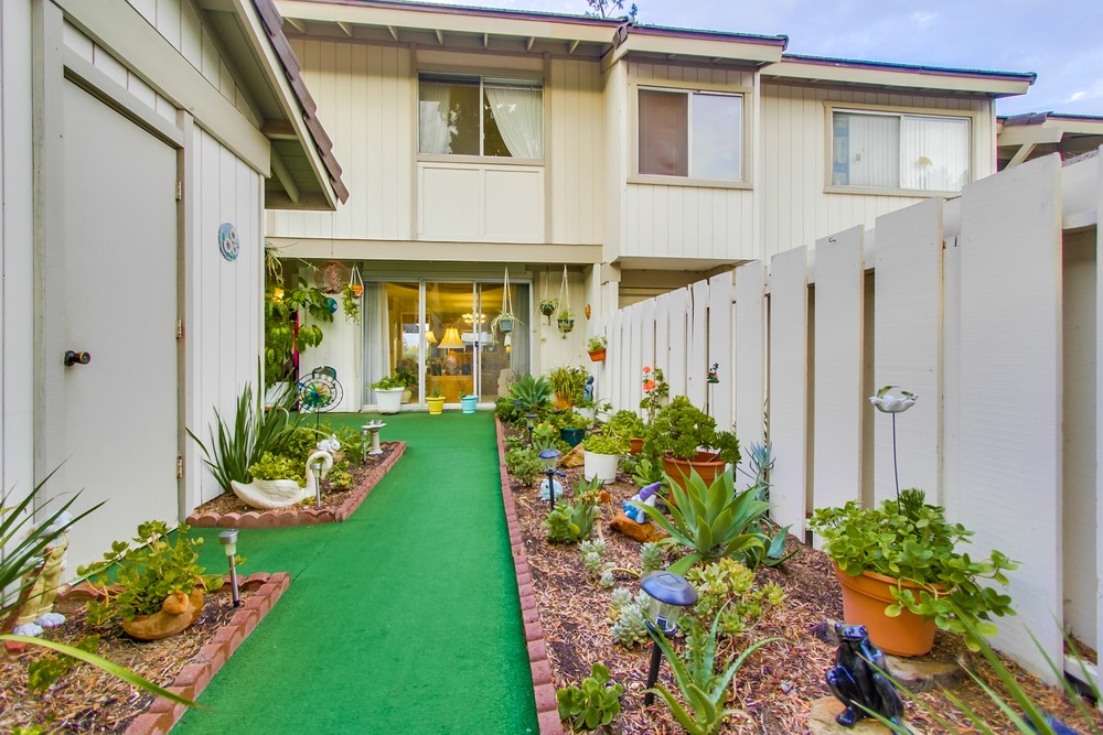 Virtual tour photo 39 of 51 for 11214 Poblado Rd