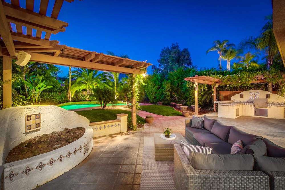Virtual tour photo 10 of 77 for 11218 Walking Fern Cove