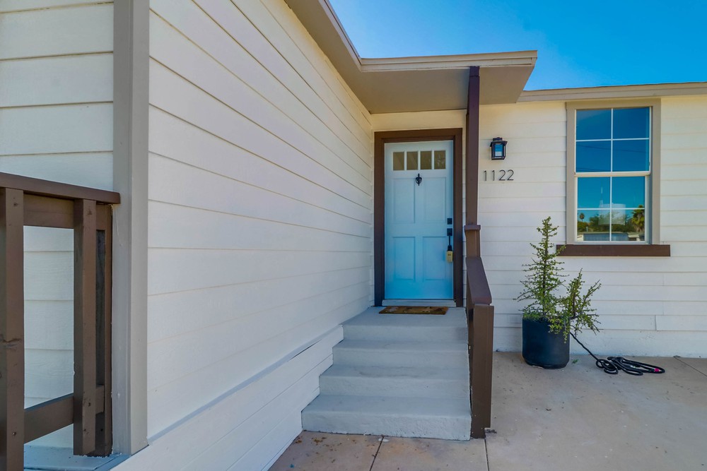 Virtual tour photo 6 of 47 for 1122 Elwood Ave