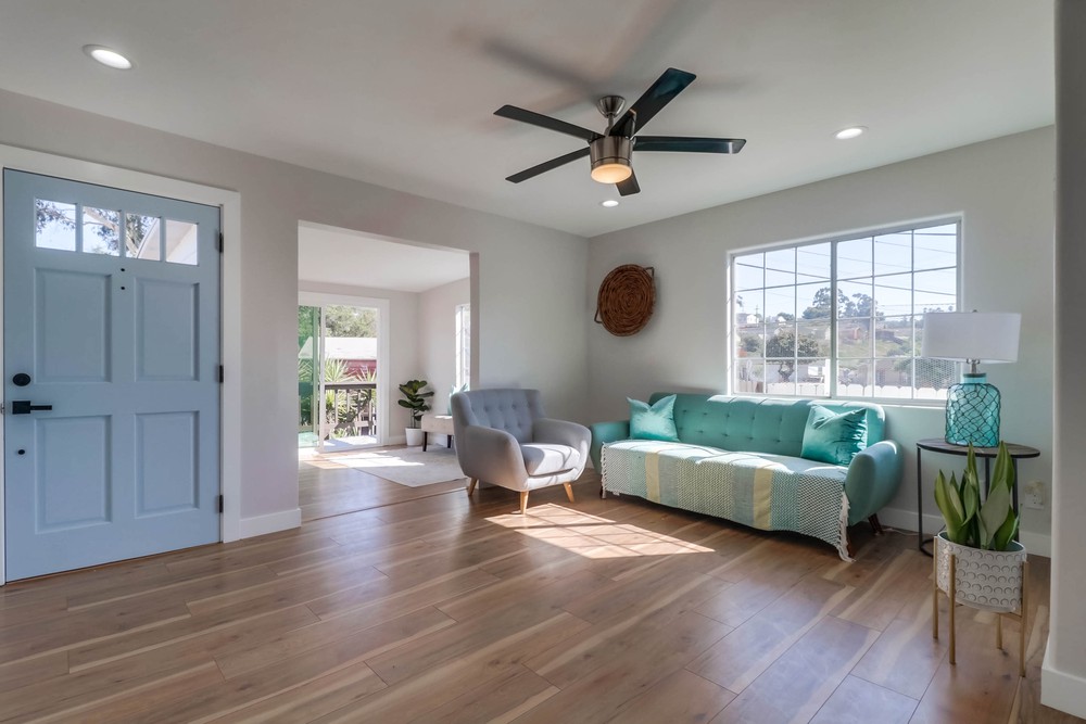 Virtual tour photo 11 of 47 for 1122 Elwood Ave