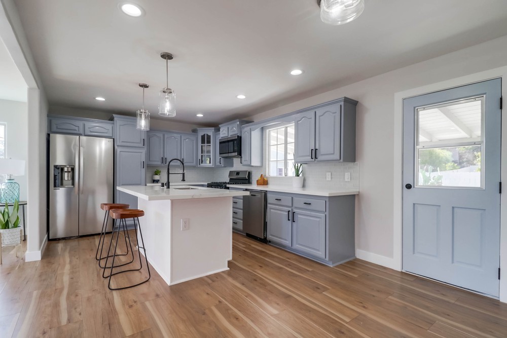 Virtual tour photo 12 of 47 for 1122 Elwood Ave