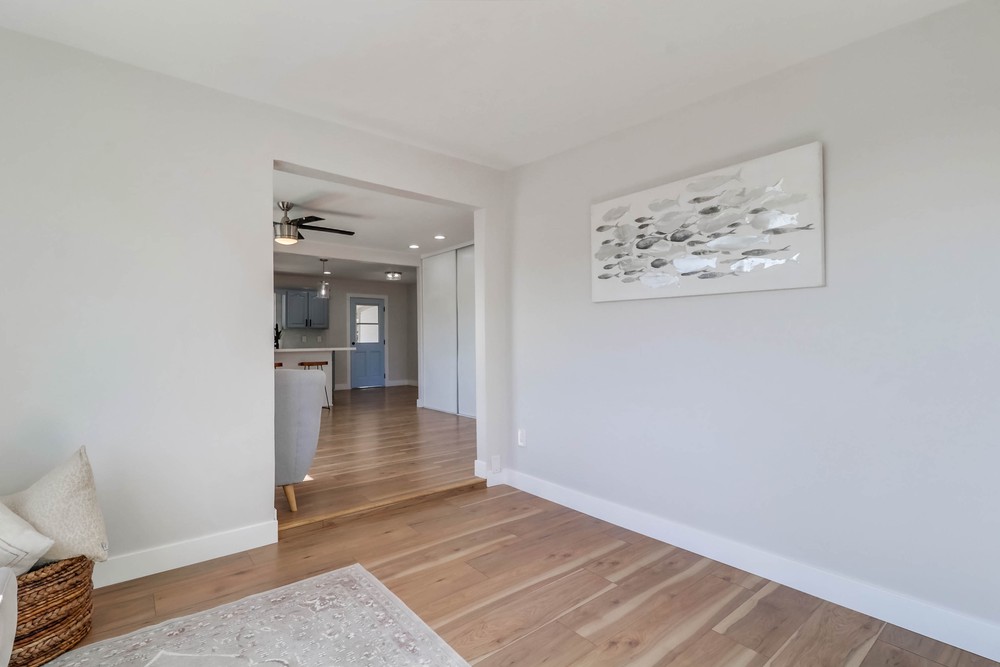 Virtual tour photo 23 of 47 for 1122 Elwood Ave