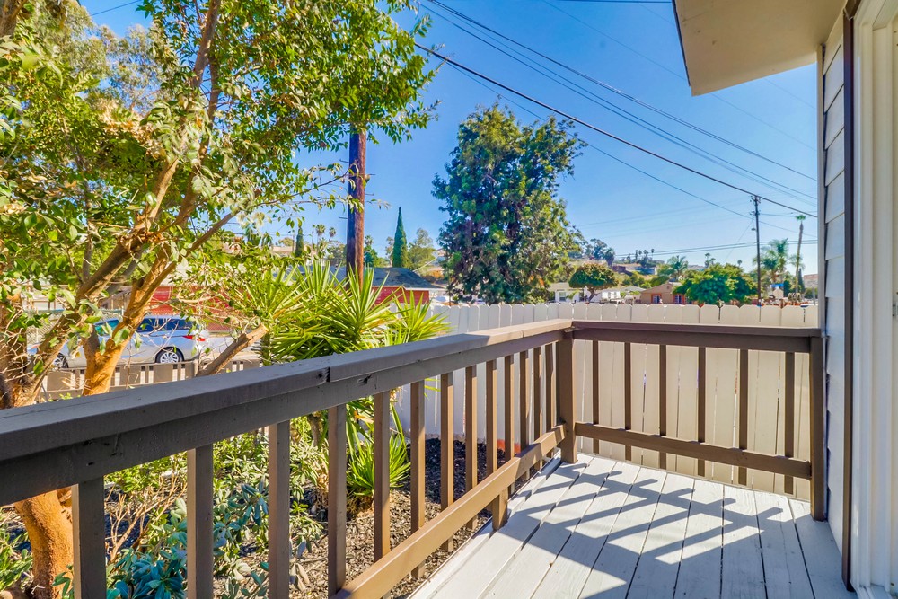 Virtual tour photo 25 of 47 for 1122 Elwood Ave