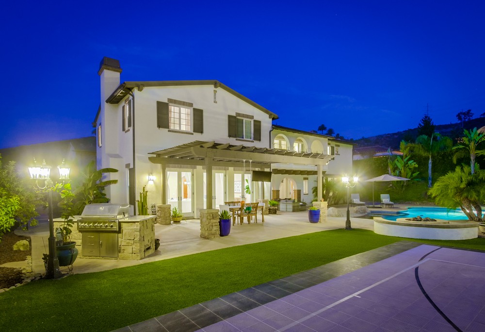 Virtual tour photo 13 of 100 for 11232 Deprise Cove