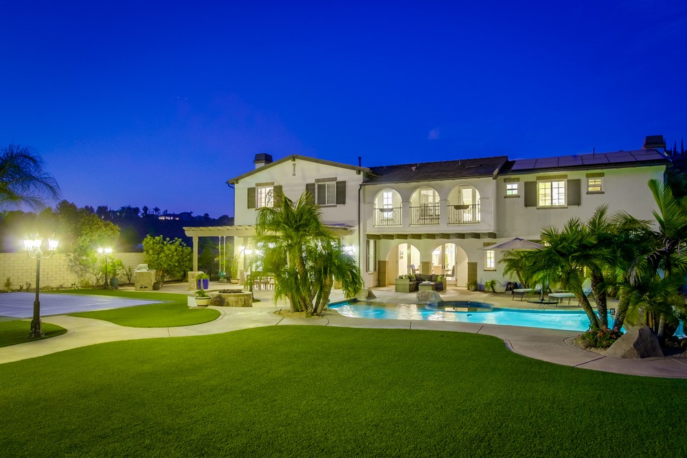 Virtual tour photo 17 of 100 for 11232 Deprise Cove