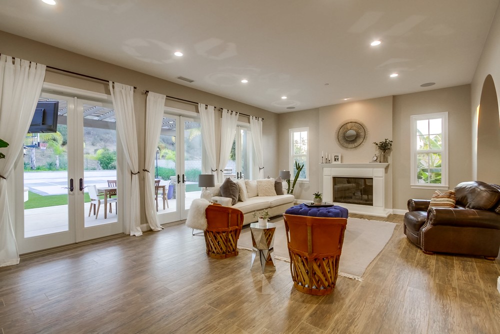 Virtual tour photo 20 of 100 for 11232 Deprise Cove