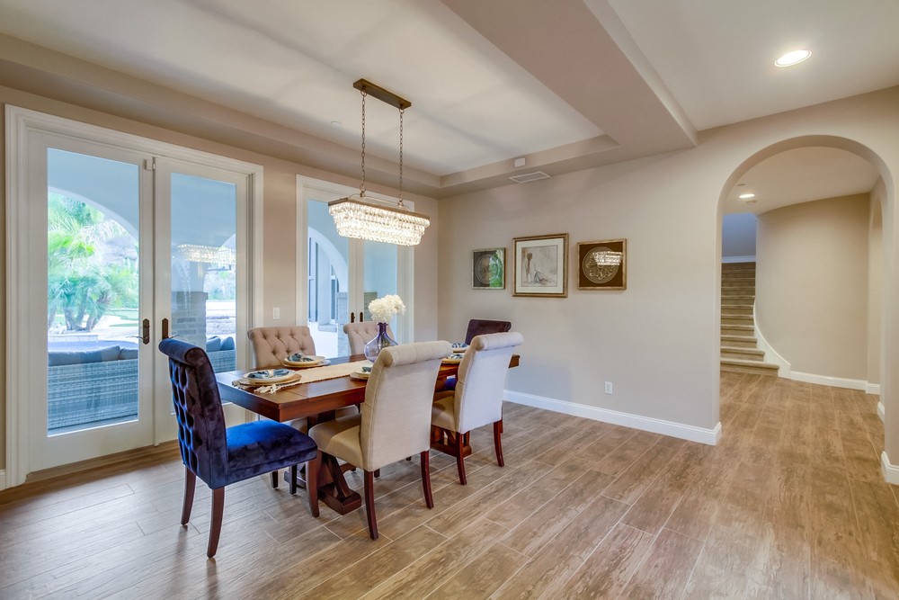 Virtual tour photo 25 of 100 for 11232 Deprise Cove