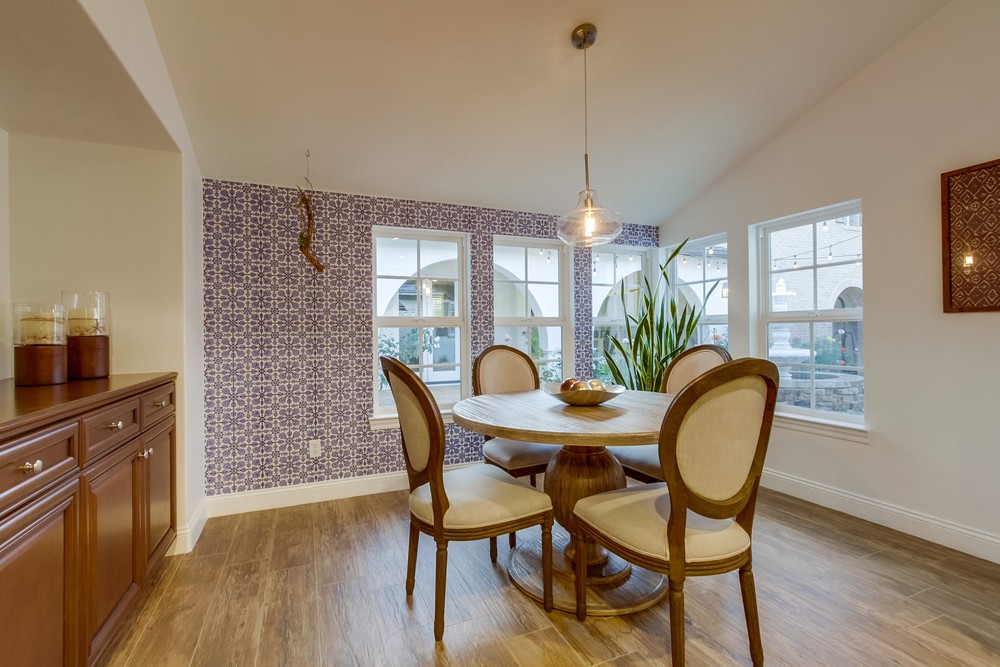 Virtual tour photo 31 of 100 for 11232 Deprise Cove