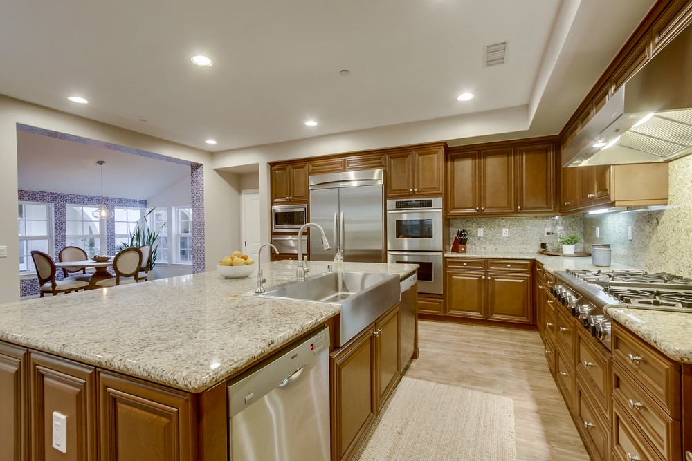 Virtual tour photo 34 of 100 for 11232 Deprise Cove