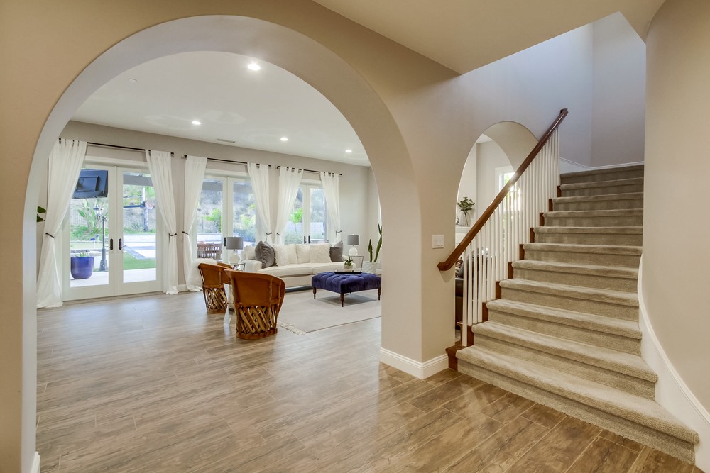 Virtual tour photo 39 of 100 for 11232 Deprise Cove