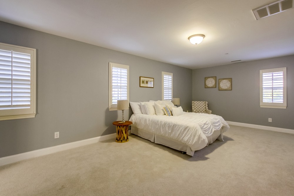 Virtual tour photo 49 of 100 for 11232 Deprise Cove