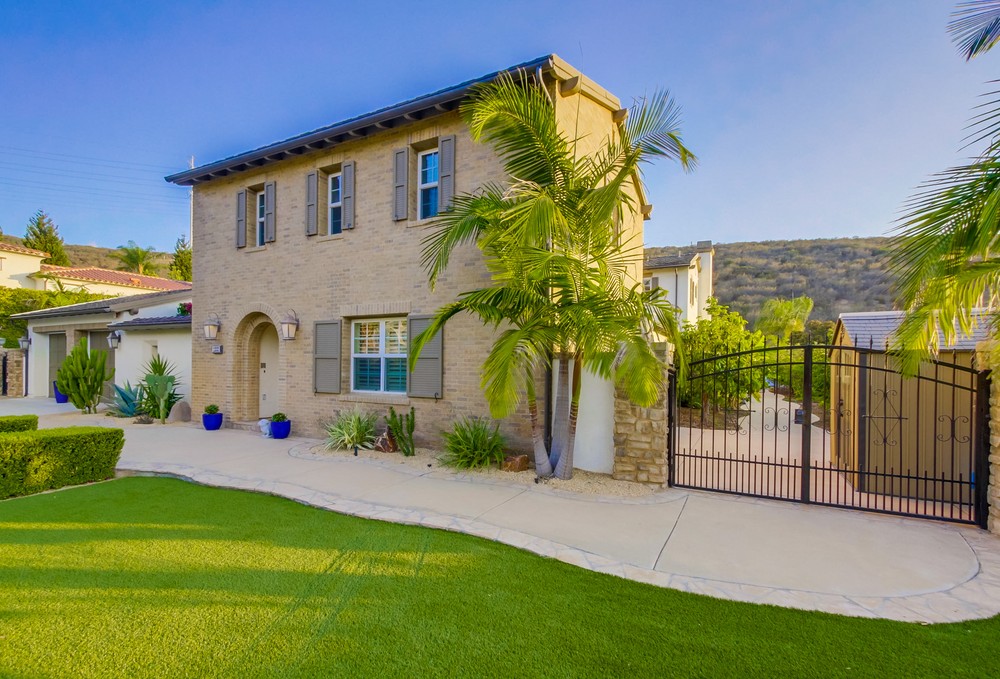 Virtual tour photo 67 of 100 for 11232 Deprise Cove