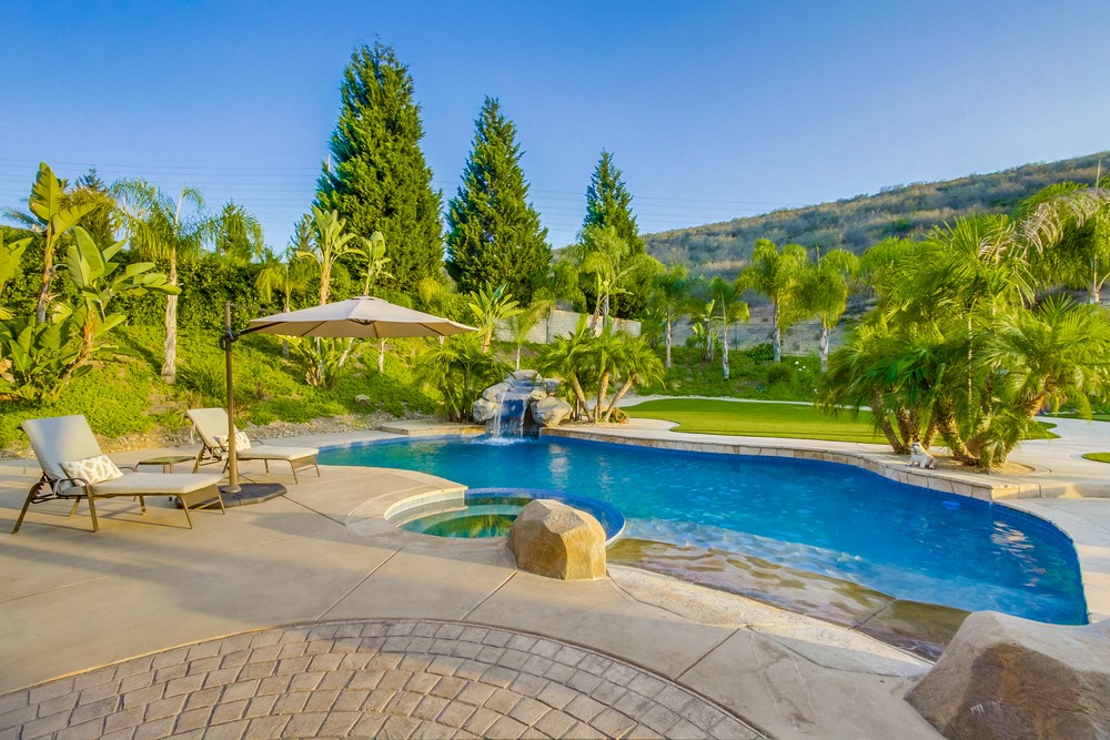 Virtual tour photo 85 of 100 for 11232 Deprise Cove