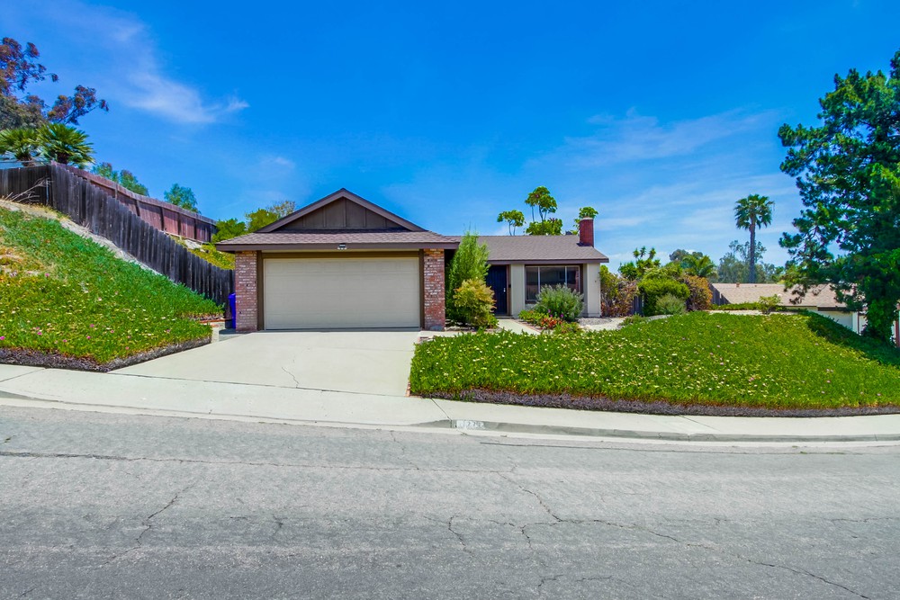 Virtual tour photo 3 of 53 for 11239 Linares St