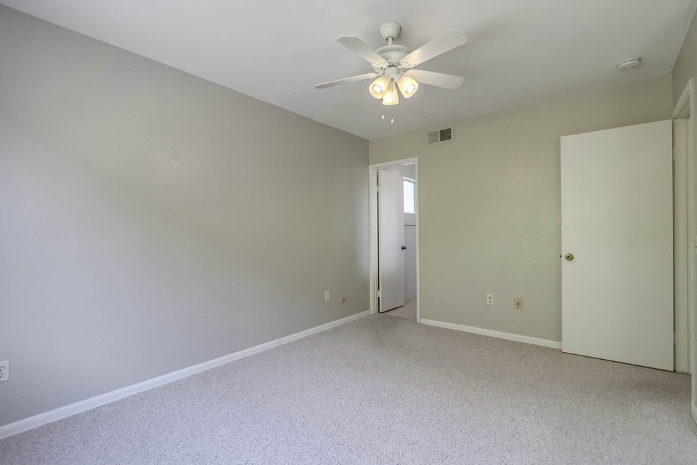 Virtual tour photo 30 of 53 for 11239 Linares St