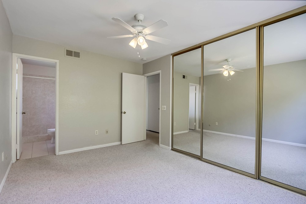 Virtual tour photo 31 of 53 for 11239 Linares St