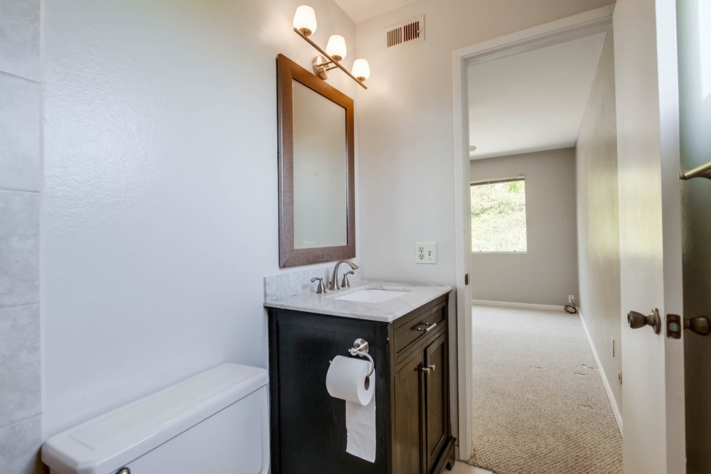 Virtual tour photo 33 of 53 for 11239 Linares St